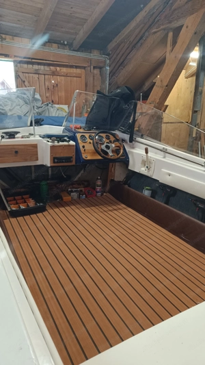 Motorboot mit Bodensee Zulassung Bild 5