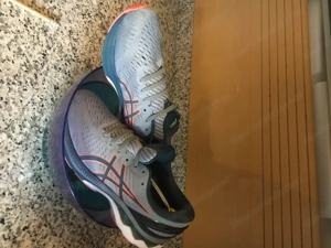Asics Turnschuhe 42,5 Größe Bild 6