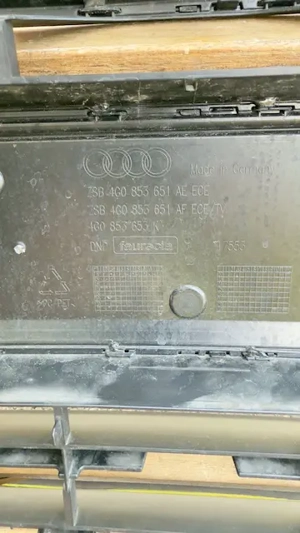 Orig. Kühlergrill Audi A6  Bild 2