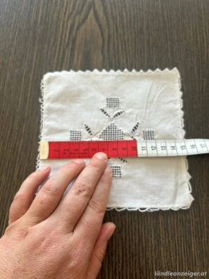 Zierdeckchen quadratisch Bild 2