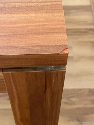 Esstisch aus Massivholz (Nuss) + 6 Stühle Bild 3