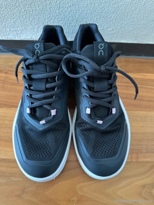 On Schuhe The Roger Clubhouse Bild 3