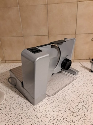 Brotschneidemaschine Bild 3