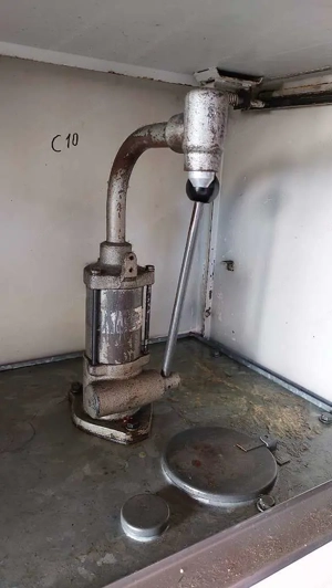 AVIA Ölkabinett Bild 4