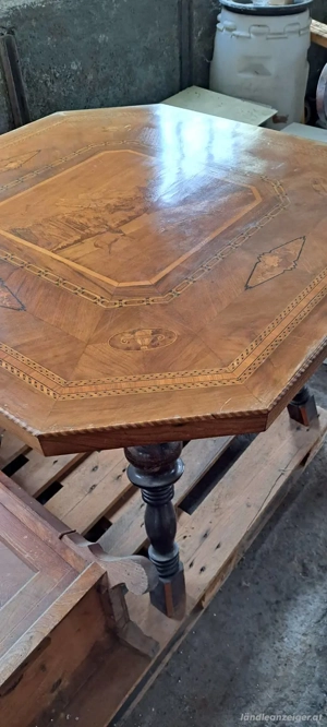 Montafonertisch mit 4 Stühlen Bild 3