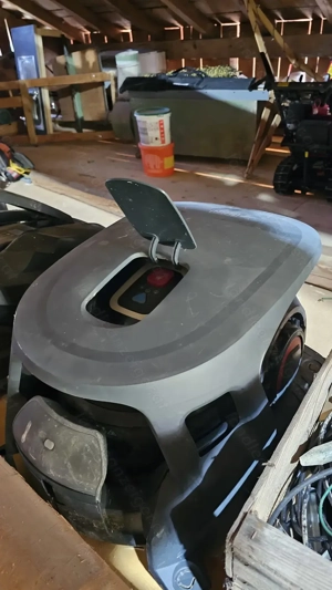 Verkaufe Mähroboter Blak&Deker