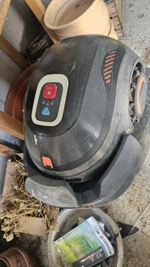 Verkaufe Mähroboter Blak&Deker Bild 3