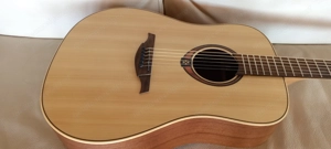 tolle LAG Tramontane Westerngitarre, massive Fichtendecke, wie neu! super Sound Bild 2