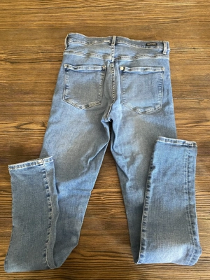 Mädchen Jeans gr 29 Bild 3