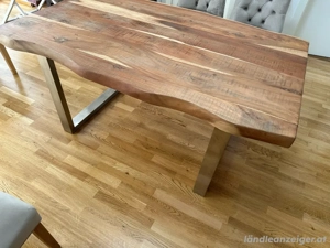 Esstisch von Landscape Akazie aus Massivholz