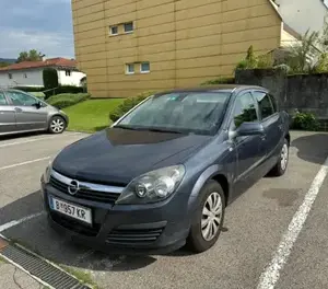  Opel Astra 1.4 (66 kW)   Baujahr 2007 Bild 3