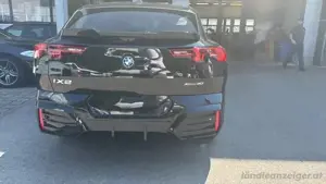 Neuwagen BMW IX2 Bild 3