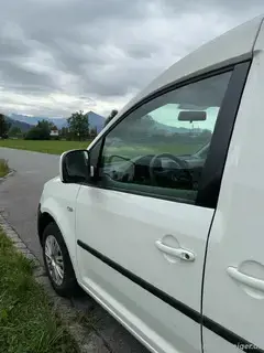 Verkaufe VW Caddy Combi - Trendline 1.6 Diesel Bild 4