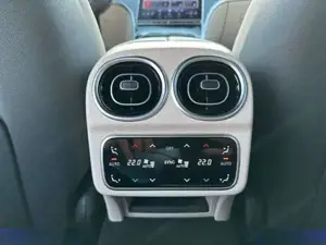 Mercedes-Benz C 220 Bild 17