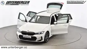 BMW 320d xDrive Touring // M Sportpaket // Anhängerkupplung // Ambiente Licht Bild 6