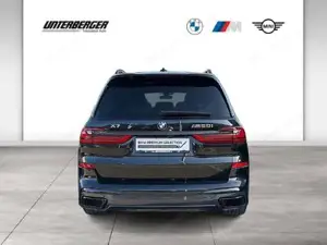 BMW X7 M50i M Sportpaket // Massagefunktion für Fahrer und Beifahrer // Panorama-Glasdach Sky Lounge Bild 4