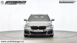 BMW 520d xDrive Touring // M Sportpaket // Anhängerkupplung Bild 3