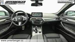 BMW 520d xDrive Touring // M Sportpaket // Anhängerkupplung Bild 8