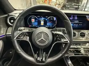 Mercedes-Benz E 400 Bild 17
