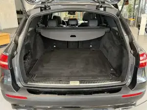 Mercedes-Benz E 400 Bild 14