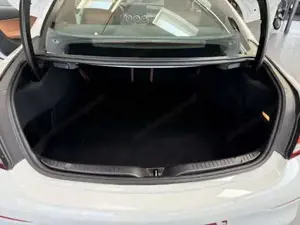 Mercedes-Benz C 200 Bild 18