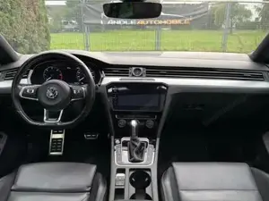 VW Passat Bild 8
