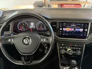 VW T-Roc Bild 6