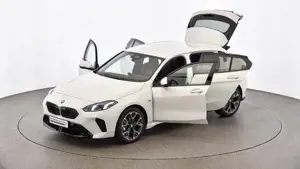 BMW 120i 5-Türer // M Sportpaket // Head Up Display // Anhängerkupplung Bild 7