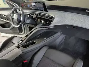 Peugeot 3008 Bild 16