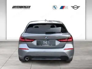 BMW 116d 5 - Türer Vorführwagen // Sport Line //  Anhängerkupplung Bild 4