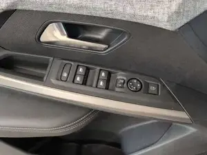 Peugeot 3008 Bild 12