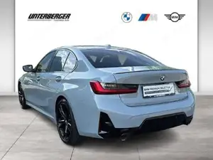 BMW 320d xDrive Limousine // M Sportpaket // Anhängerkupplung Bild 2