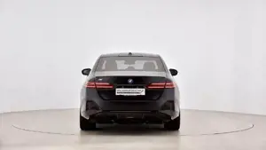 BMW i5 M60 xDrive Limousine Vorführfahrzeug // M Sportpaket // Sitzheizung vorne und hinten // 8-fac Bild 5