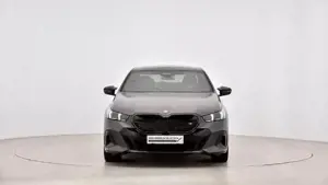 BMW i5 M60 xDrive Limousine Vorführfahrzeug // M Sportpaket // Sitzheizung vorne und hinten // 8-fac Bild 4