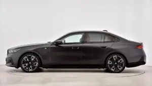 BMW i5 M60 xDrive Limousine Vorführfahrzeug // M Sportpaket // Sitzheizung vorne und hinten // 8-fac Bild 6
