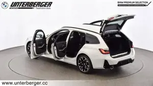 BMW 330e xDrive M Sportpaket // Innovationspaket // Anhängerkupplung elektrisch Bild 8