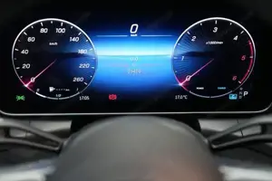 MERCEDES-BENZ GLC 220 Bild 5