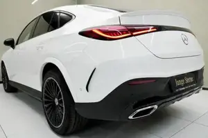 MERCEDES-BENZ GLC 220 Bild 12