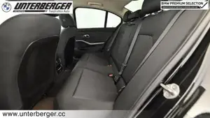 BMW 318d DAB-Tuner // Komfortzugang //  Sport-Lederlenkrad Bild 13