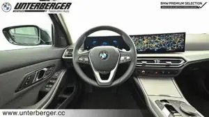 BMW 318d DAB-Tuner // Komfortzugang //  Sport-Lederlenkrad Bild 11