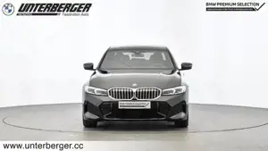 BMW 318d M Sportpaket // Anhängerkupplung elektrisch // Durchladesystem Bild 3
