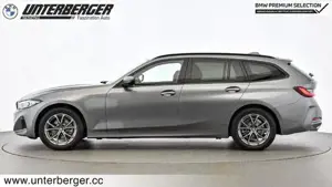 BMW 320d xDrive Sportsitze Fahrer und Beifahrer // elektrische Anhängerkupplung // Lenkradheizung Bild 6