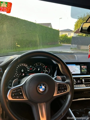 BMW 330d M Sport  Bild 6