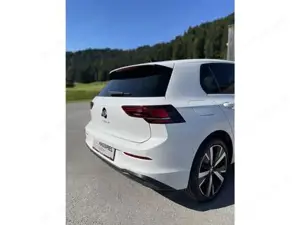 VW Golf Bild 8