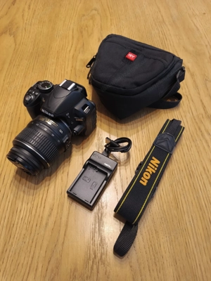 Nikon D3100 Spiegelreflexkamera