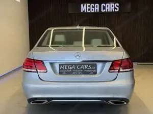 Mercedes-Benz E 220 Bild 6