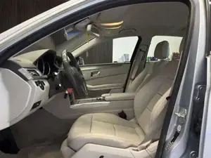 Mercedes-Benz E 220 Bild 11