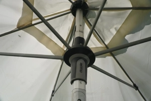 Sonnenschirm Doppler, Durchmesser 260 cm, mit Sonnenschirmständer Bild 5