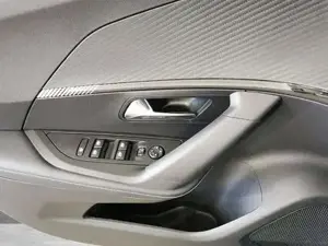 Peugeot 2008 Bild 12