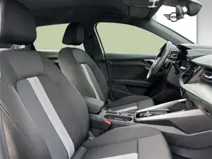 Audi A3 DAB-Tuner // Anhängerkupplung // Klimaautomatik Bild 10